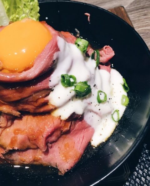 全台日式料理推薦排行榜Top10！炸牛排、丼飯、燒肉到壽司，入秋就要吃好料！