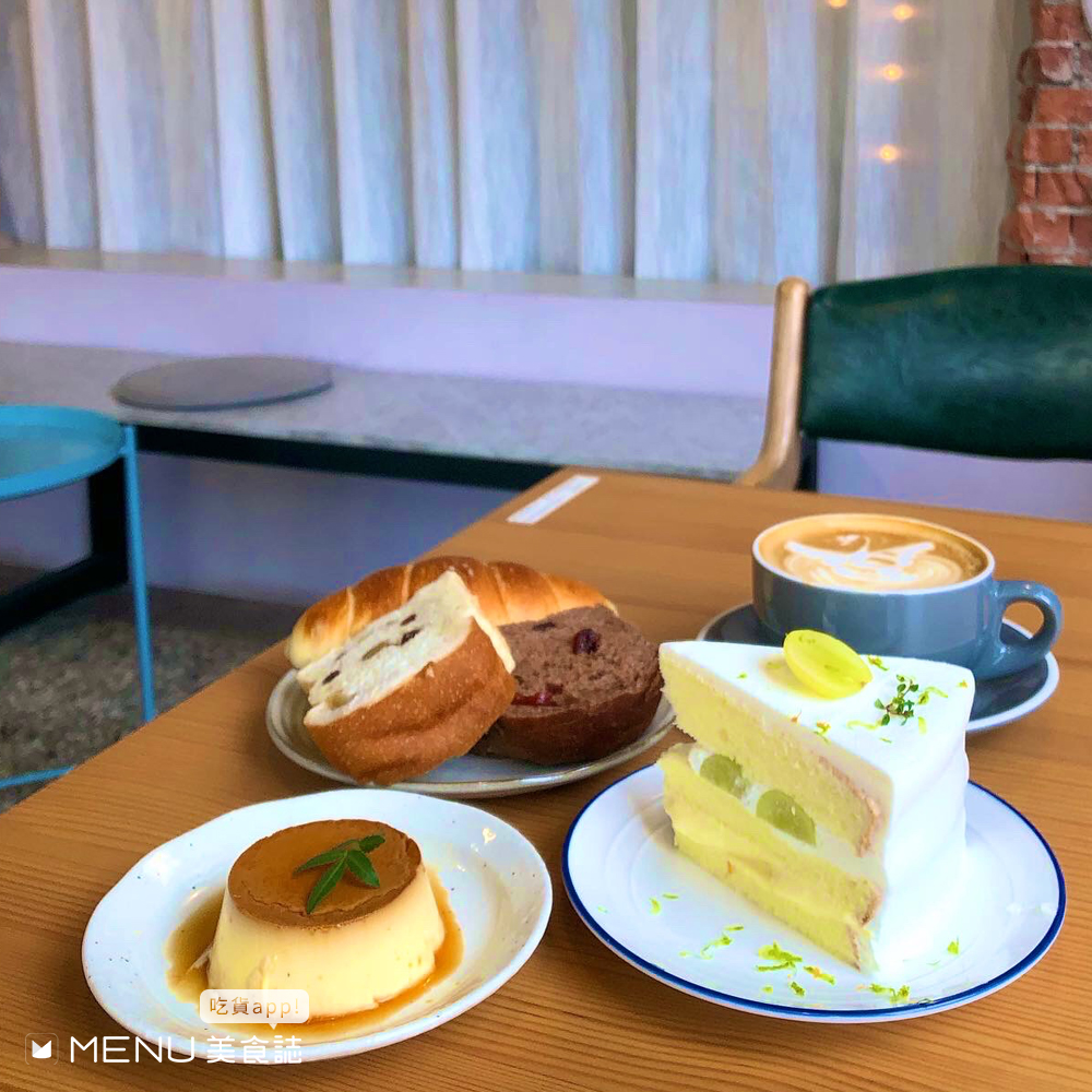 2025 黃金楓白雪木浪漫花季：邊追黃金楓邊吃遍這些台中人氣美食，這六間快收藏！