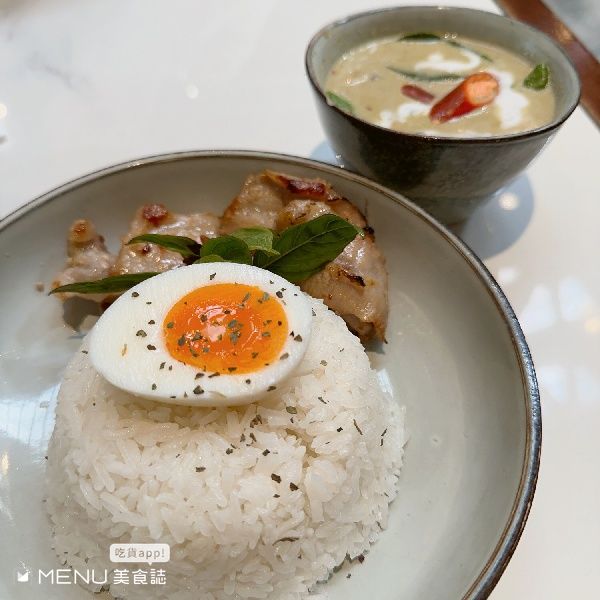 跟朋友聚餐，卻不知道哪些餐廳適合聊天享用美食嗎？台南聚餐餐廳通通收入在這