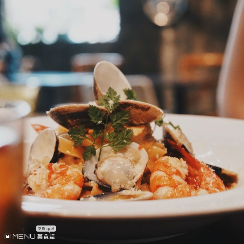 九份老街延伸玩法：帶你一路吃透新北瑞芳三貂嶺的山海系美食咖啡廳，這周末就來場九份之旅吧！