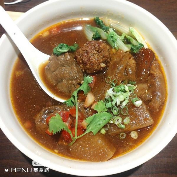 牛肉麵控必收藏！台北紅燒牛肉麵哪間最強？精選6間人氣口袋名單，趕快收藏起來吧！